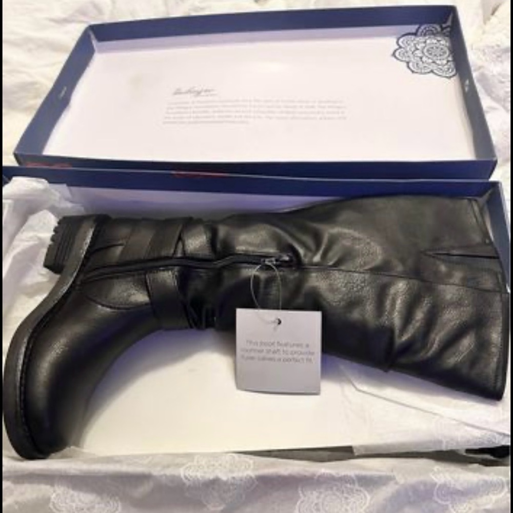 Never worn - Black riding boots